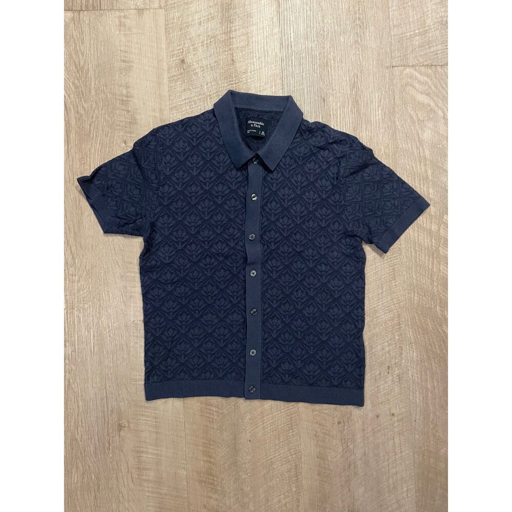 Abercrombie navy blue sweater button down, size XS